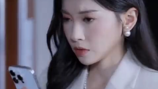 Suami dipermalukan di kereta cepat oleh seorang pemuda, yang ternyata kekasih