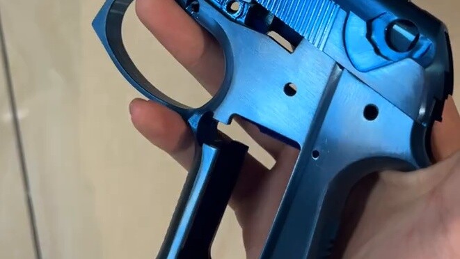 Model laser pendingin biru Beretta M92F