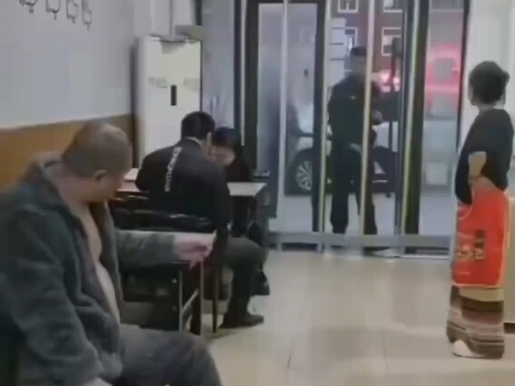 Tội ác tiệm mì