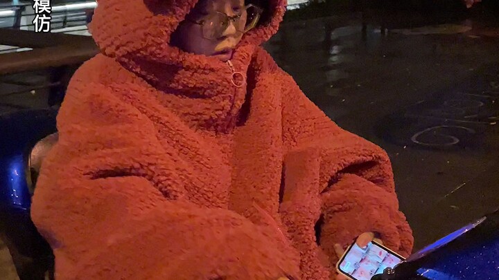 I don’t even want to date a comedy queen, but she literally used her butt to wipe the stool for me!