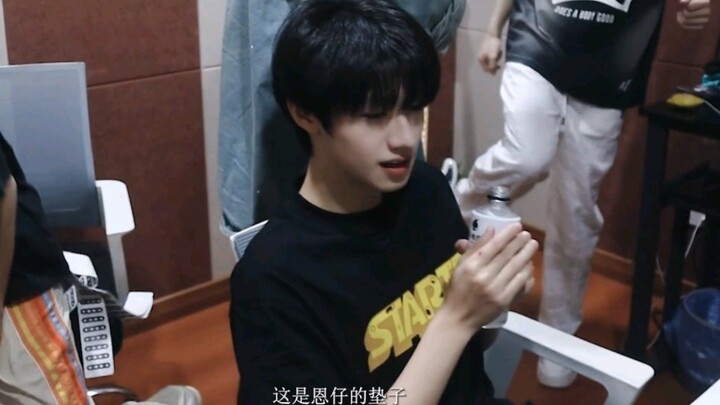【Mu Zhicheng】I really will watch all the promotional content just for that one line about Enzai.