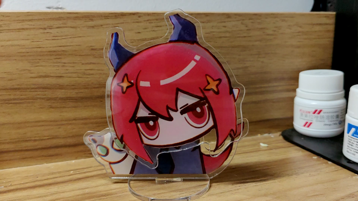 ช่างเป็นอัจฉริยะไร้ค่าอะไรแบบนี้ ทำให้ฉันหัวเราะจนท้องแข็งเลย!