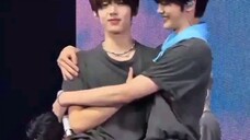 gyujin 🍑19.22🥭