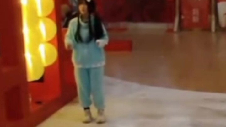 How come Wumeng food sneaked into Sui's house? !