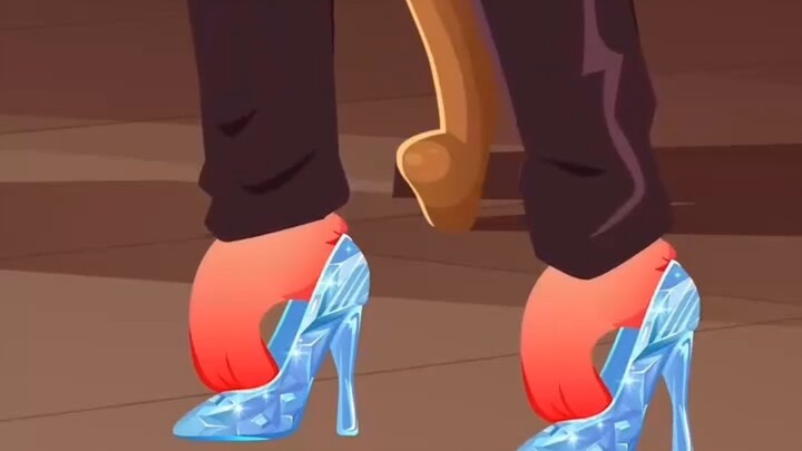 Suamiku memberiku sepasang sepatu kristal