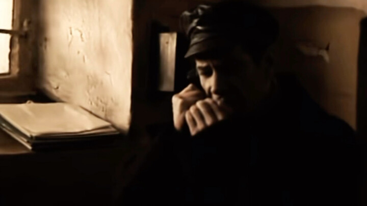 I’m just a worker with no official title, but you can always find my old battle buddies in any depar