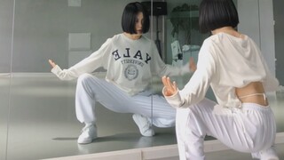 Tôi đã nhảy bài "Thunderous" của Straykids theo điệu "Pah, pah, pah"! (Phân tích sẽ theo sau)