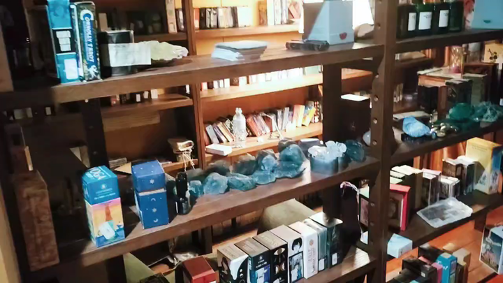 During the Qingming holiday, I went back to my hometown to sweep the graves, then returned to my tar