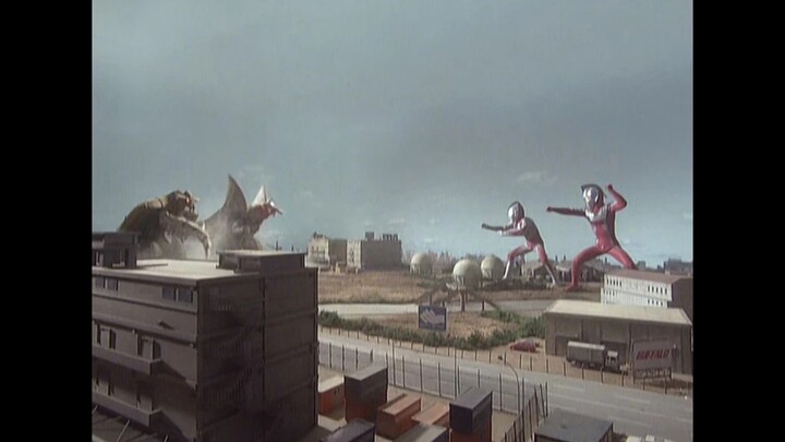 ウルトラマンネオス第4話:赤い巨人！セブン21 Ultraman Neos Episode 4:The Red Giant! Seven 21