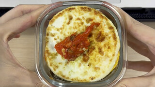 Makan siangnya membuatku hampir menangis berkali-kali!