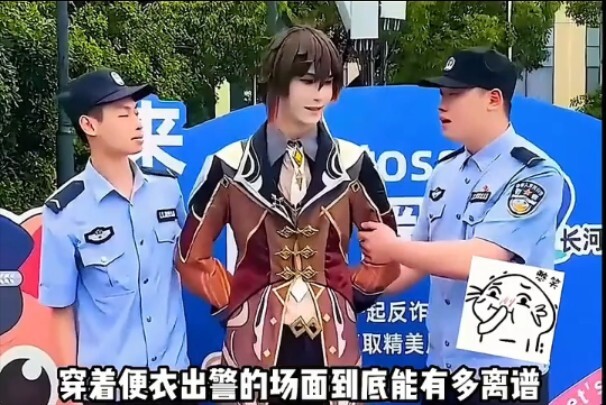 ฉากตำรวจนอกเครื่องแบบรุ่นหลังปี 2000 ออกปฏิบัติหน้าที่จะบ้าบอได้ขนาดไหนกันนะ?