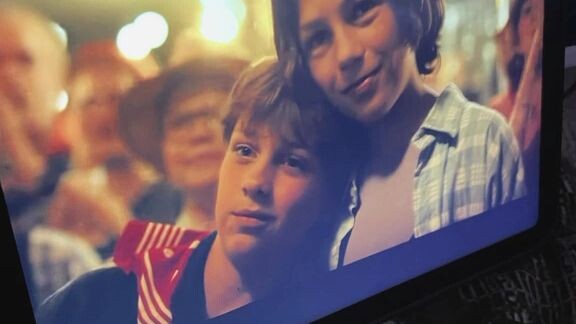 l never get tired of watching this repeatedly, best movie ever 🫶🏻