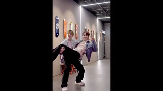 'JIKJIN' DANCE CHALLENGE by DaorongX MASHIHO