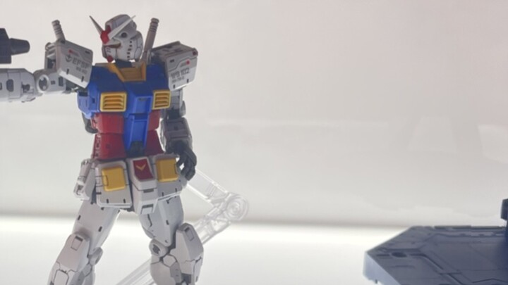 Bisakah Anda mengizinkan saya datang ke markas Gundam ini setiap hari?