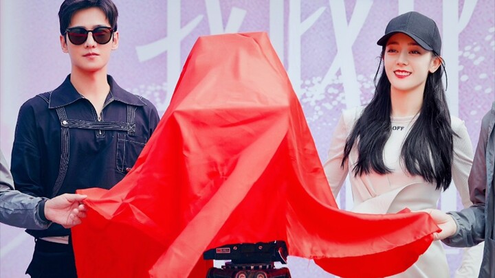 [Light-Complexion Top & Bold-Complexion Top] If these aren’t beautiful, I’ll eat bricks while standi