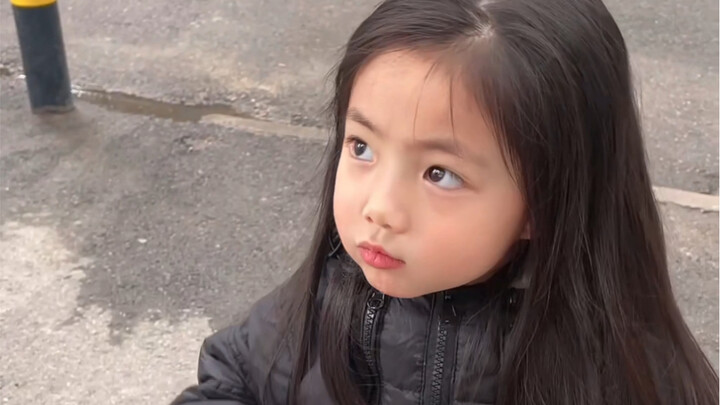 Wajahnya berubah begitu cepat!