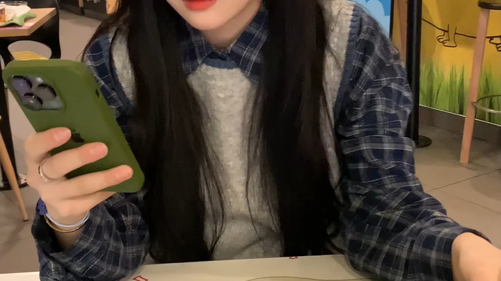 Berani mengganggu burgerku?