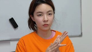 看不惯是吧？看习惯就好了