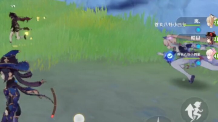 某位幸运胡桃被心海追着奶哈哈哈