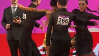 帅就完了，属于国标生表演时刻#拉丁舞 #尤梦琦顾雨涵 #淮南世际艺术学校
