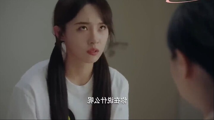 那个亿万富翁CEO爱上了我，直接搬到我家💖电影 CEO miliarder itu jatuh cinta padaku dan pindah langsung ke rumahkuFilm