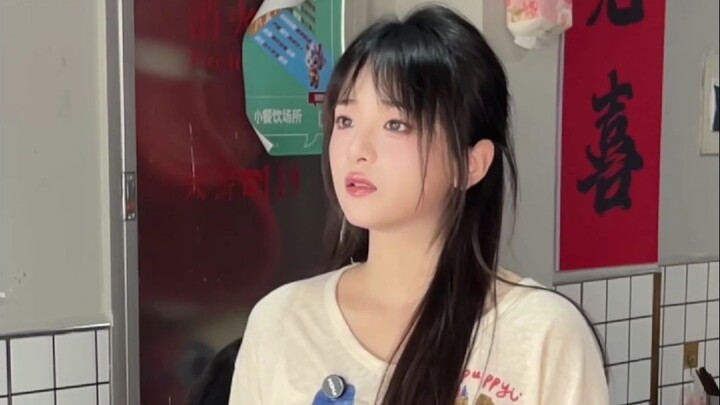 Khi người bạn đồng hành đi làm thân thiết nhất của tôi nghỉ việc, cảm giác còn đau đớn hơn cả chia t