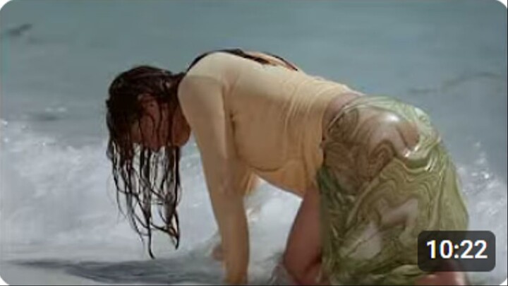 Rich woman & beach boy were stranded on deserted island and fell in love.film recap