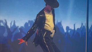 What would happen if you danced to Michael Jackson's "Billie Jean" on a small stage?