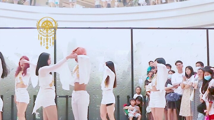 [Sing Along Group] เปิดตัวครั้งแรกบนเครือข่ายทั้งหมด! เครื่องแต่งกายสมจริงสุดๆ บนเวทีแสดงสด Deja Vu-
