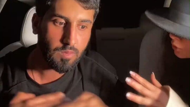 Saat pacar perempuan asal Prancis bertengkar denganmu dalam bahasa Prancis, dan kamu seorang Arab...