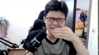 การเห็นเพื่อนร่วมทีมขโมยคริสตัลสำเร็จทำให้ผู้คนร้องไห้