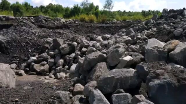 black lava Mayon volcanobilibili