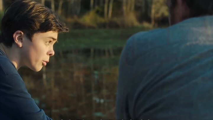 Vì mải cãi nhau lúc lái xe mà không chú ý phía trước, người phụ nữ đã không may đâm vào đuôi xe phía