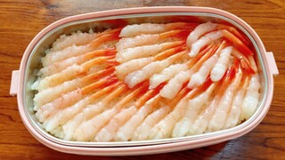 Bốn mươi bốn ngày ăn trưa đóng hộp. Hôm nay tôi ăn hơi quá đà.