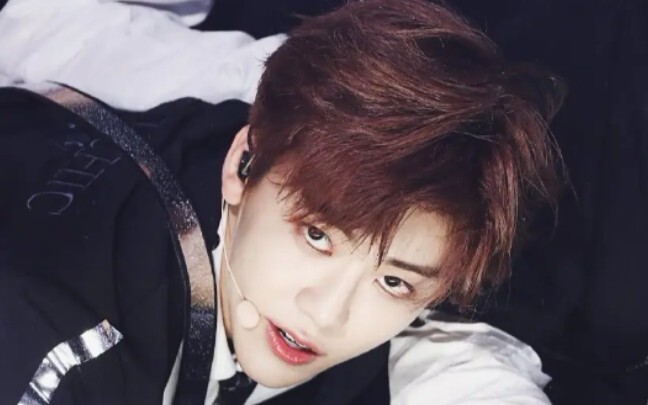 บอยแบนด์ที่คูลที่สุดในโลก ฟีลลิ่งมาเต็ม แต่พลังต่อสู้เป็นศูนย์ ฮ่าๆๆ ขำตายแล้ว!