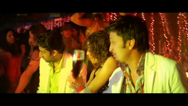Bure Bure (Boro Boro) - Bluffmaster | Abhishek Bachchan, Riteish Deshmukh | Music Video (2005)