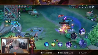 Cái Kết Của Việc Outplay ADC Trước Mặt Đàn Em 0-10 p3