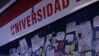 Semua orang mencintaimu kecuali penciptamu.