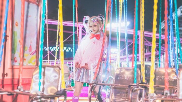 [Chao Tian Jiang Cosplay] · Night Visit to the Amusement Park ·