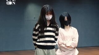 【官方中字】[IVE ON] HEYA & Accendio DANCE PRACTICE BEHIND元英cut