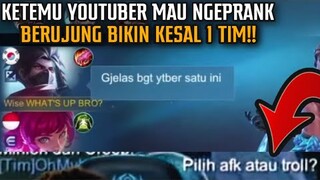 KETEMU YOUTUBER MAU NGEPRANK MATI SAMPAI 10X NGESELIN BGT AJK!! 1 TIM AUTO EMOSI NGELADENIN ORG GNI