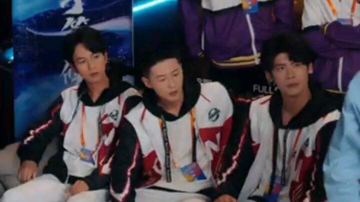 52. Disguised as a boy to avenge her brother she joins a rival team rises to esports king wins love!