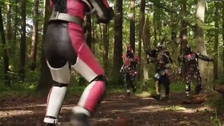 Decade: You guys have the most special effects, right?