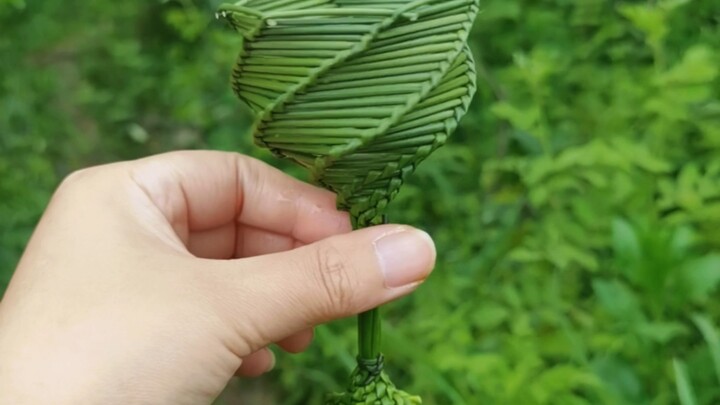 Hướng dẫn đan cỏ đèn芯