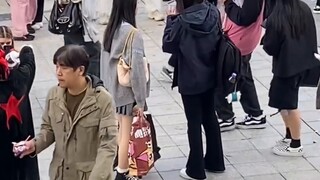AZHU｜Ribbon sister recognized each other with 143｜Competed with skz at the concert!