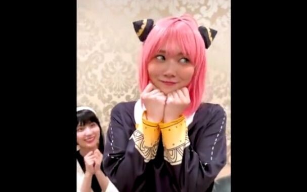 【中字】Mayu uploads a super-magic COSPLAY video that reproduces 1.3 million in 24 hours