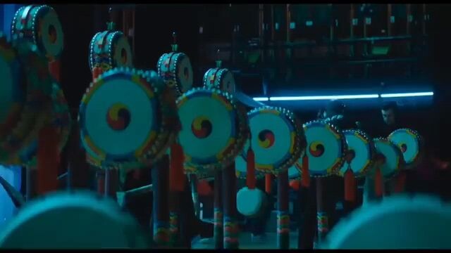 anybody knows the title?? watch this it'll make you cry
