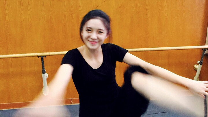 Dia adalah peringkat satu jurusan tari etnik, jangan lagi melakukan klarifikasi yang seperti hoaks!