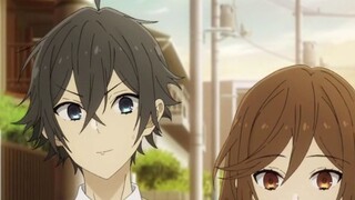 Ahhh, Miyamura, betapa lucunya kamu makan!