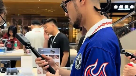 Syed Padu Piaw Song Live Sales